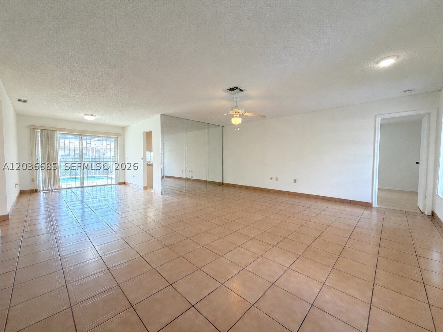 SUNRISE GOLF VILLAGE SEC - Residential Lease