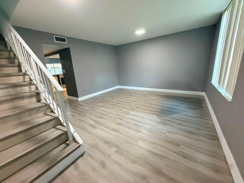 THE ARBOUR TOWNHOUSE NO 2 - Residential