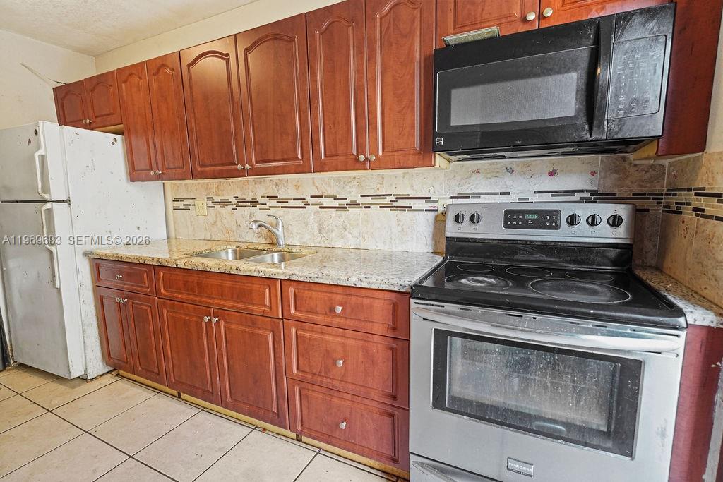 CENTURY GARDEN CONDO - Residential