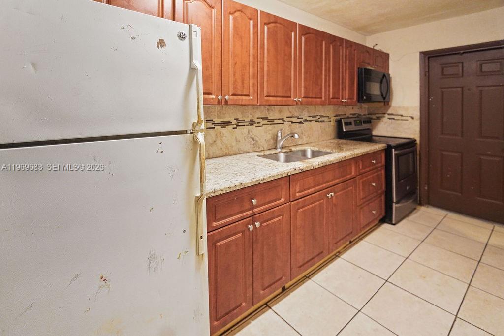 CENTURY GARDEN CONDO - Residential