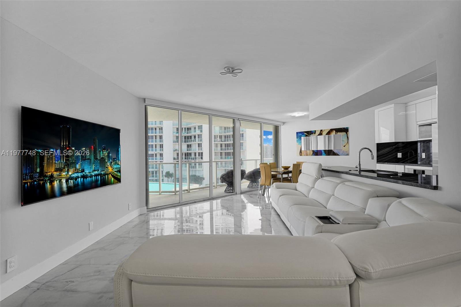 OCEANIA III CONDO - Residential