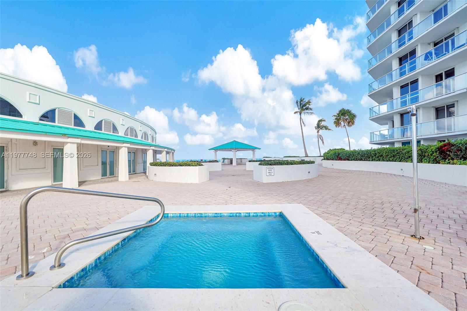OCEANIA III CONDO - Residential