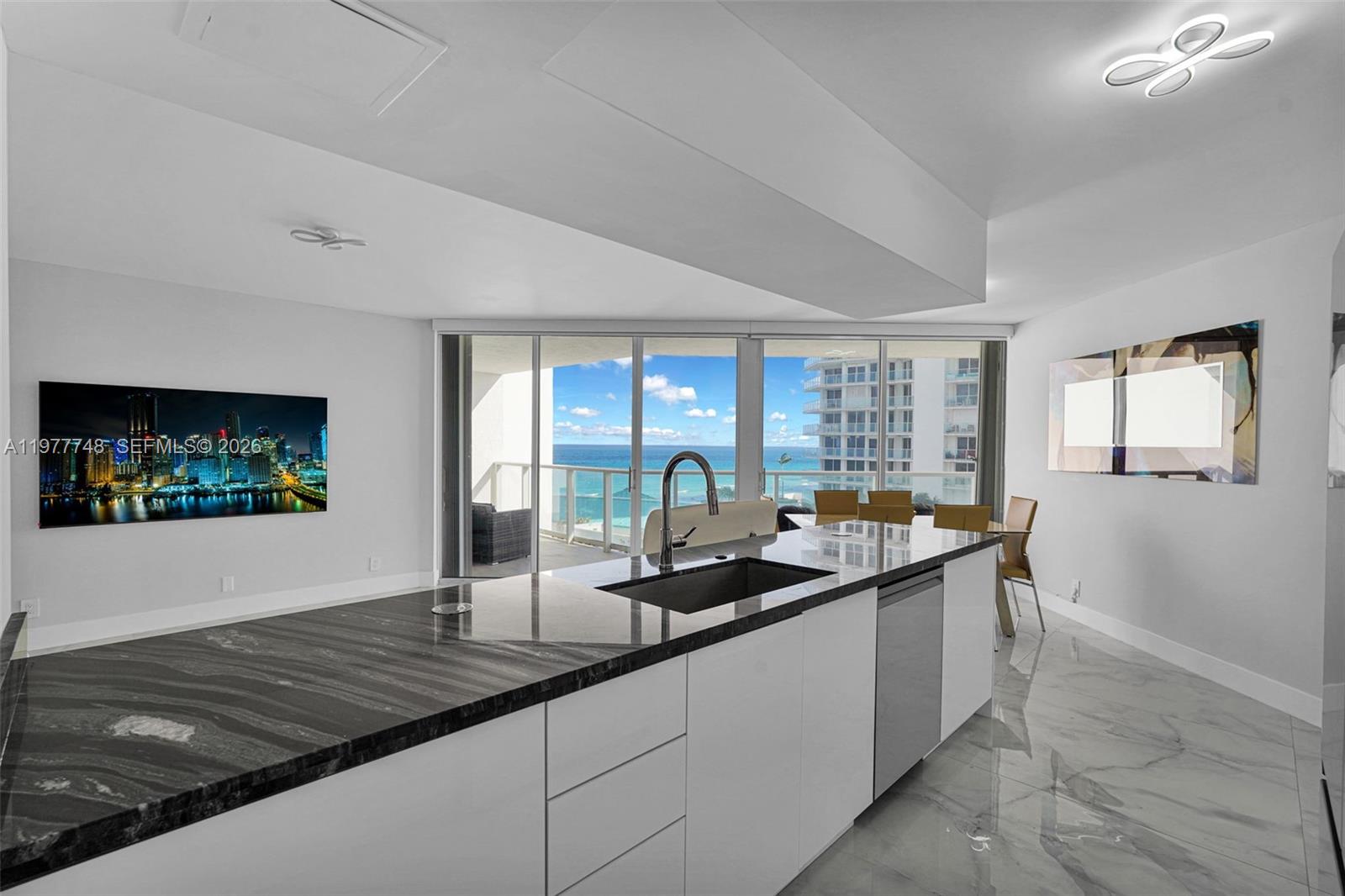 OCEANIA III CONDO - Residential