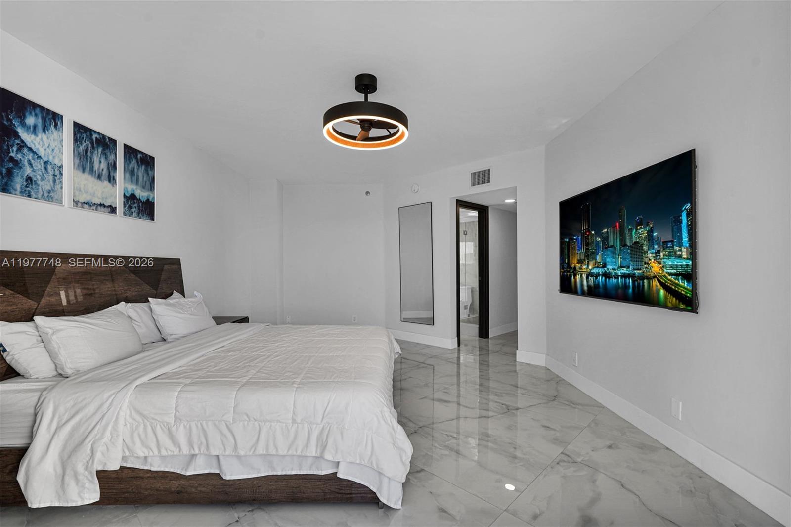 OCEANIA III CONDO - Residential