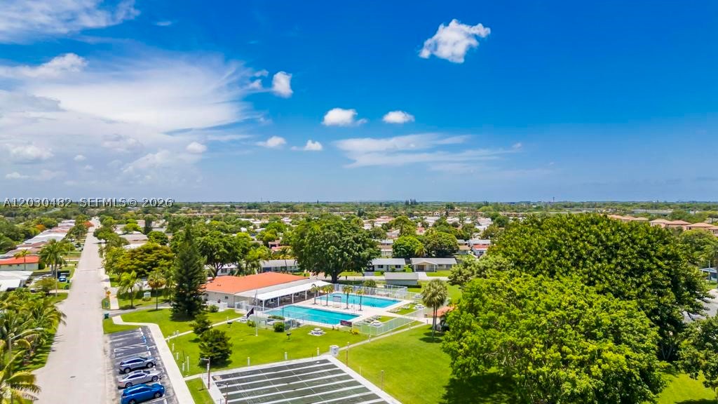 MAINLANDS OF TAMARAC LAKE - Residential