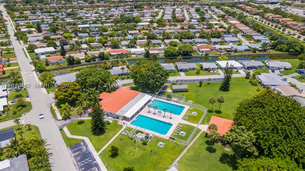 MAINLANDS OF TAMARAC LAKE - Residential