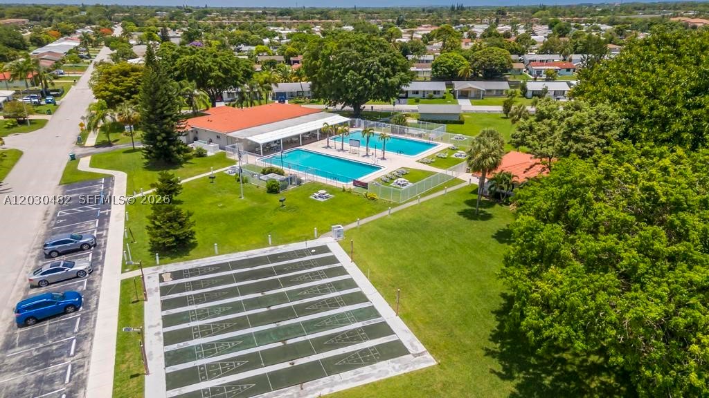 MAINLANDS OF TAMARAC LAKE - Residential
