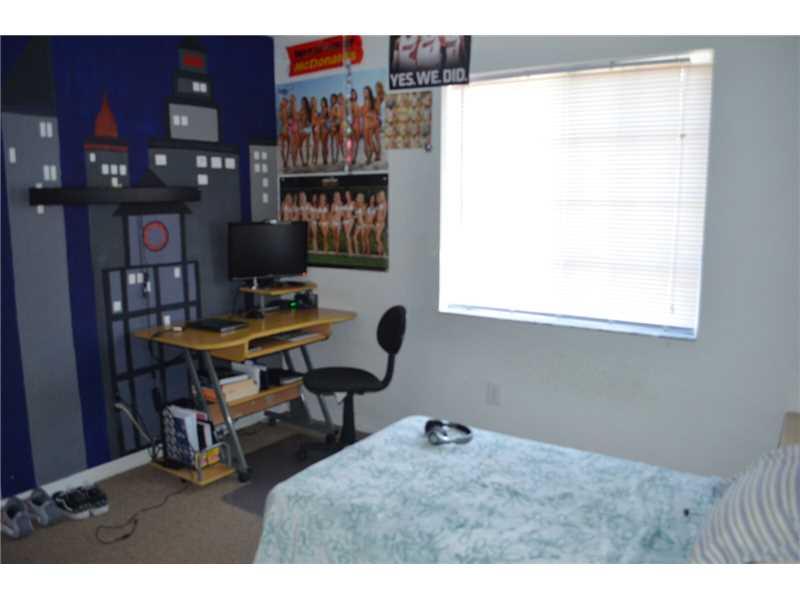 TWIN ACRES 154-15 B PART - Residential