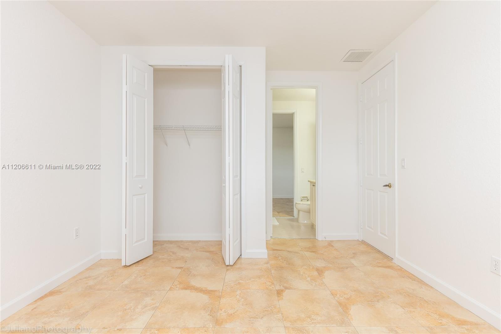 CUTLER CAY - Residential Lease