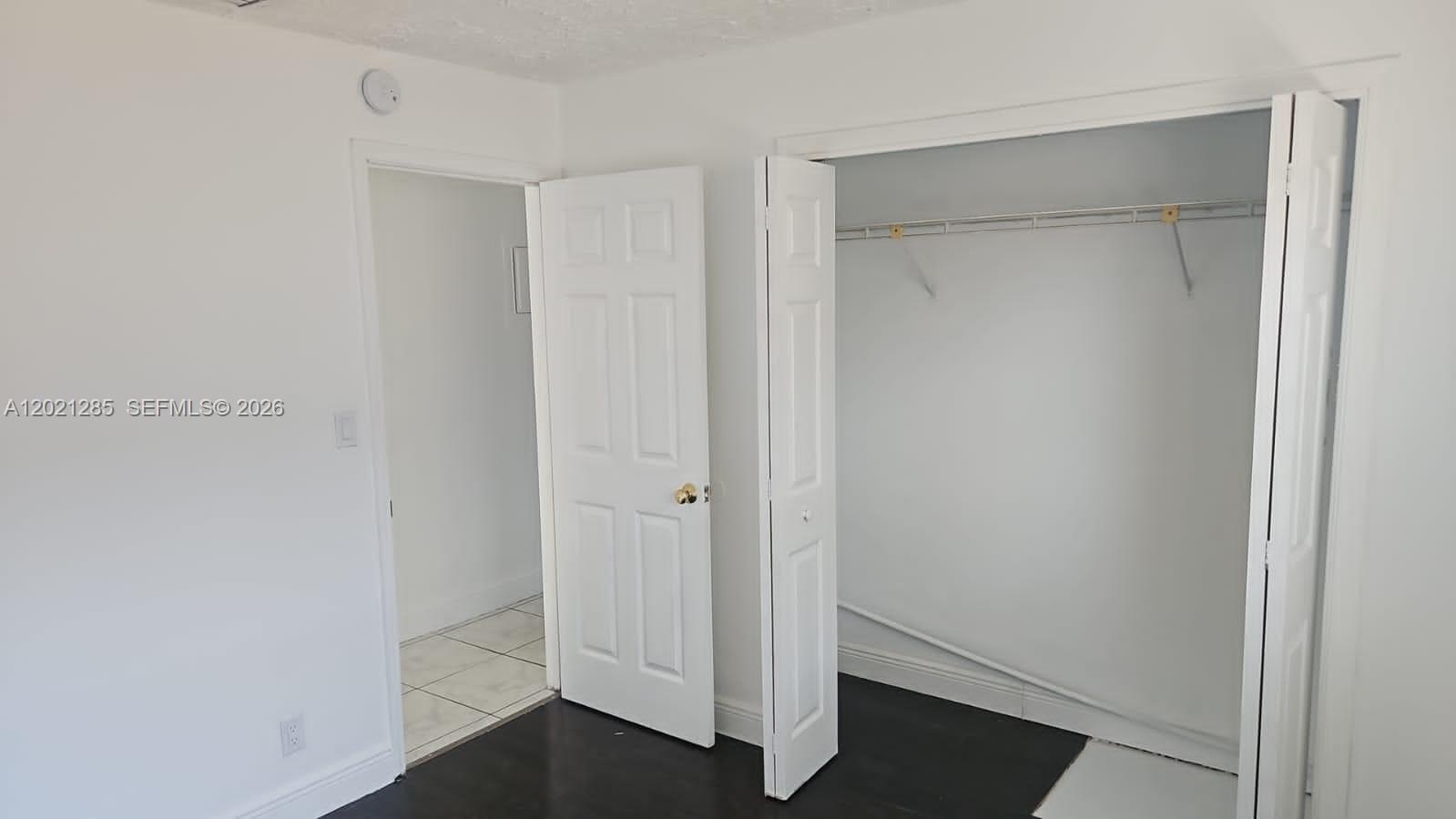 WINDERMERE CONDO NUMBER O - Residential Lease