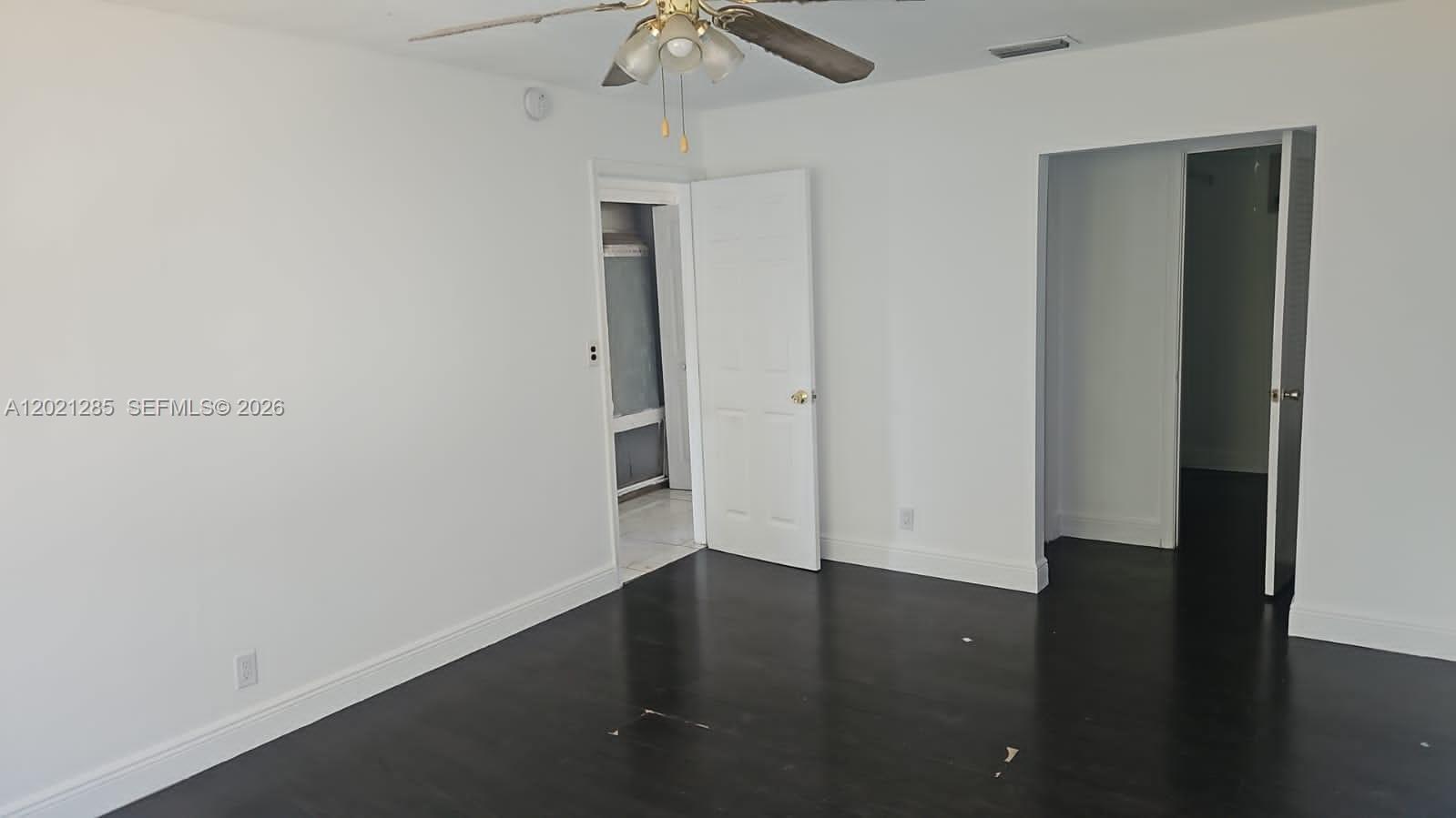 WINDERMERE CONDO NUMBER O - Residential Lease