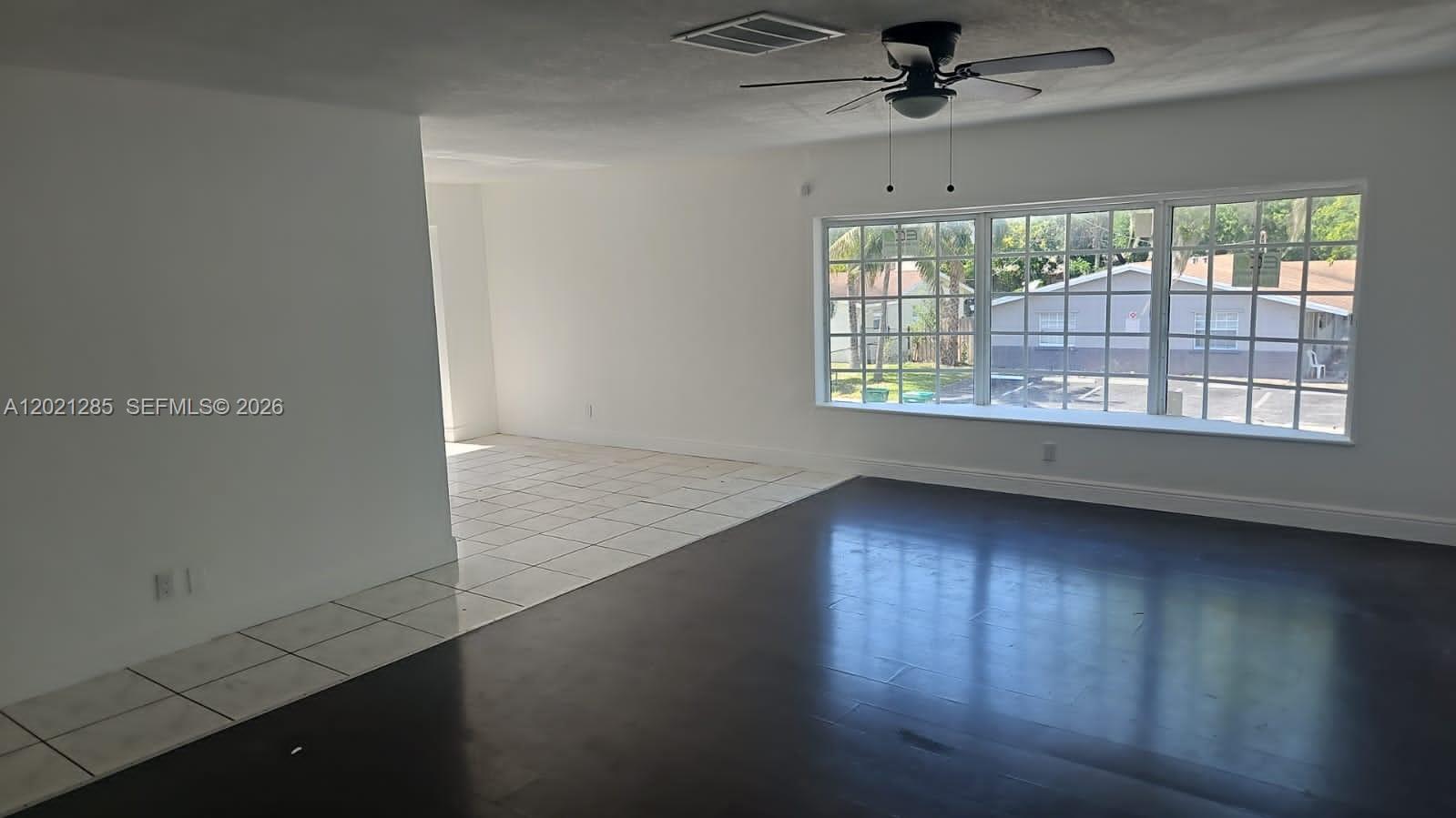 WINDERMERE CONDO NUMBER O - Residential Lease
