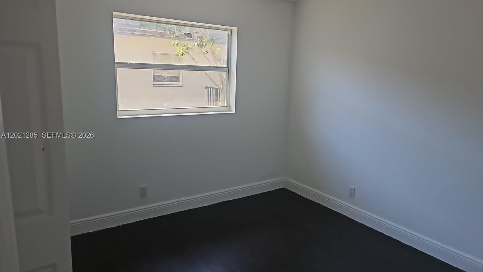 WINDERMERE CONDO NUMBER O - Residential Lease