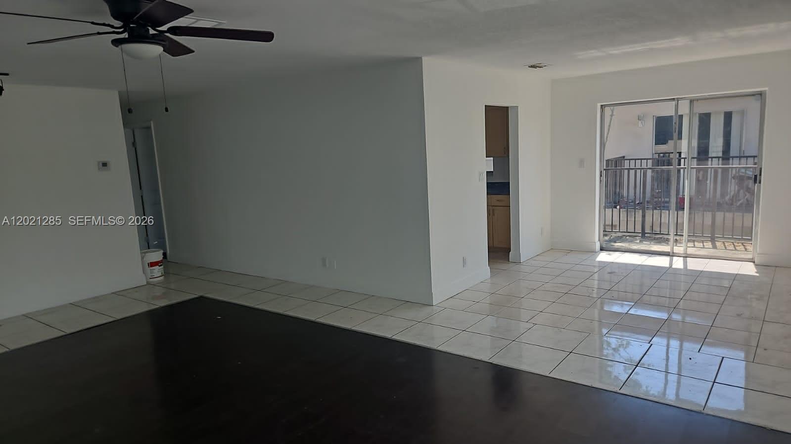 WINDERMERE CONDO NUMBER O - Residential Lease