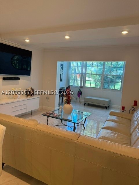 Oriole Golf & Tennis Ph 1 - Residential