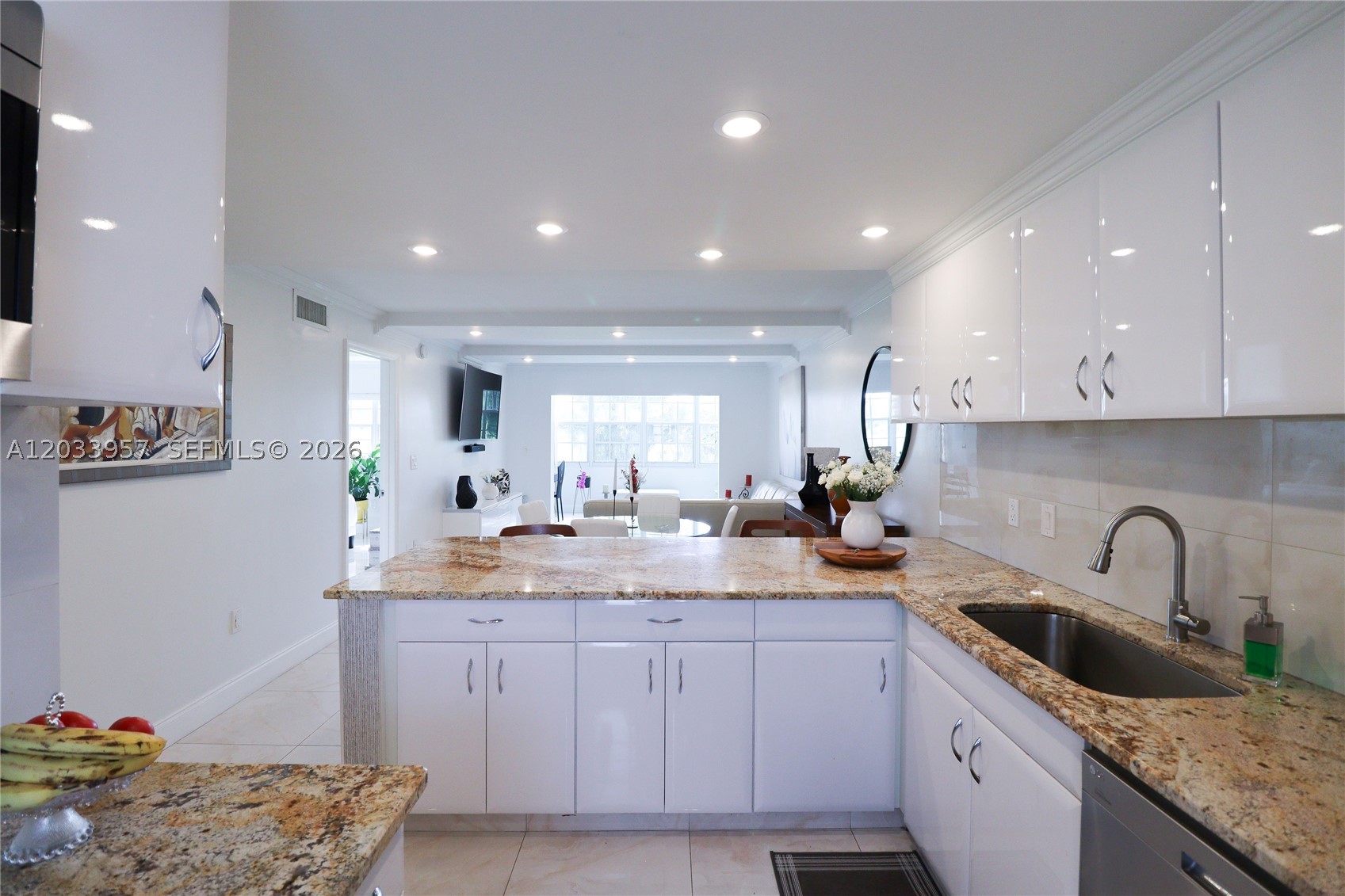 Oriole Golf & Tennis Ph 1 - Residential