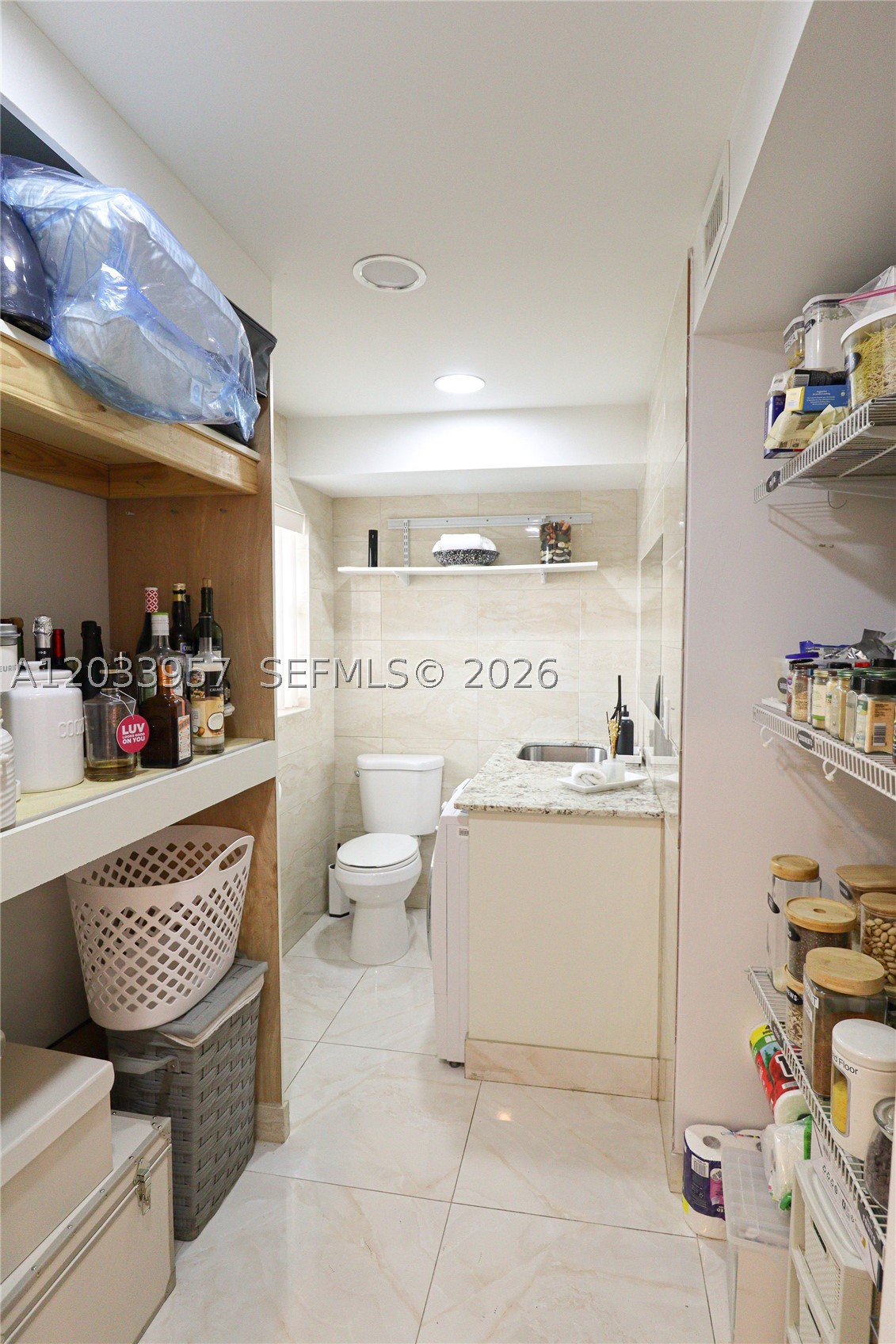 Oriole Golf & Tennis Ph 1 - Residential