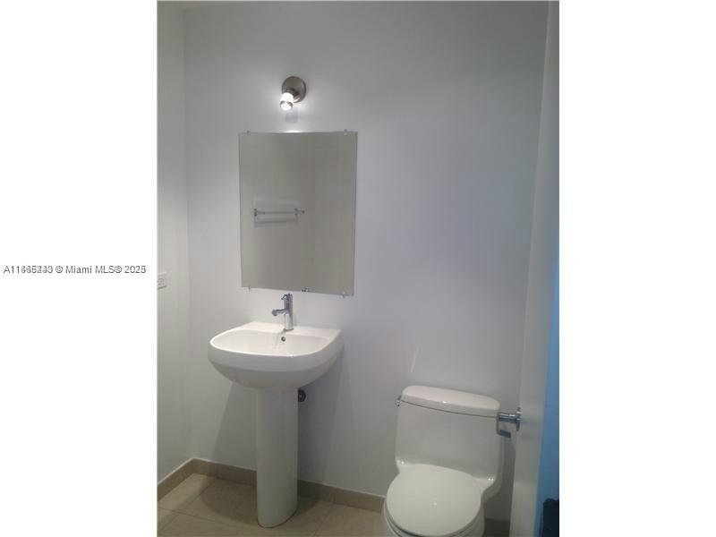 FOUR MIDTOWN MIAMI CONDO - Residential