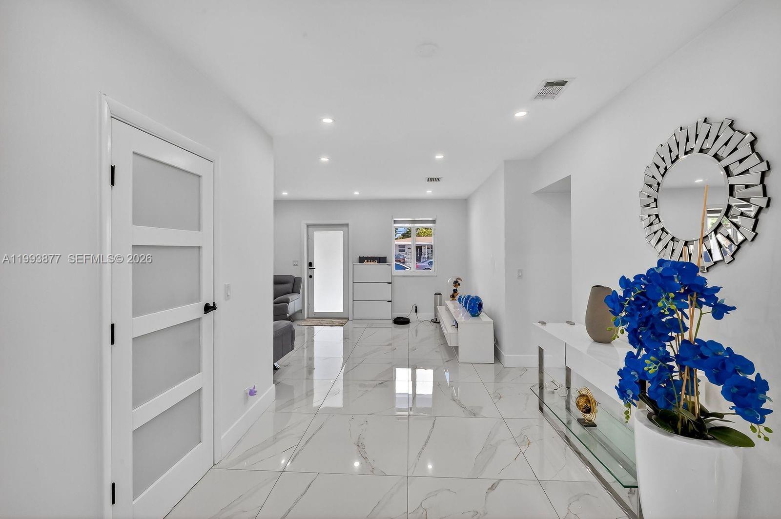 SIERRA MIRADA REPLAT - Residential
