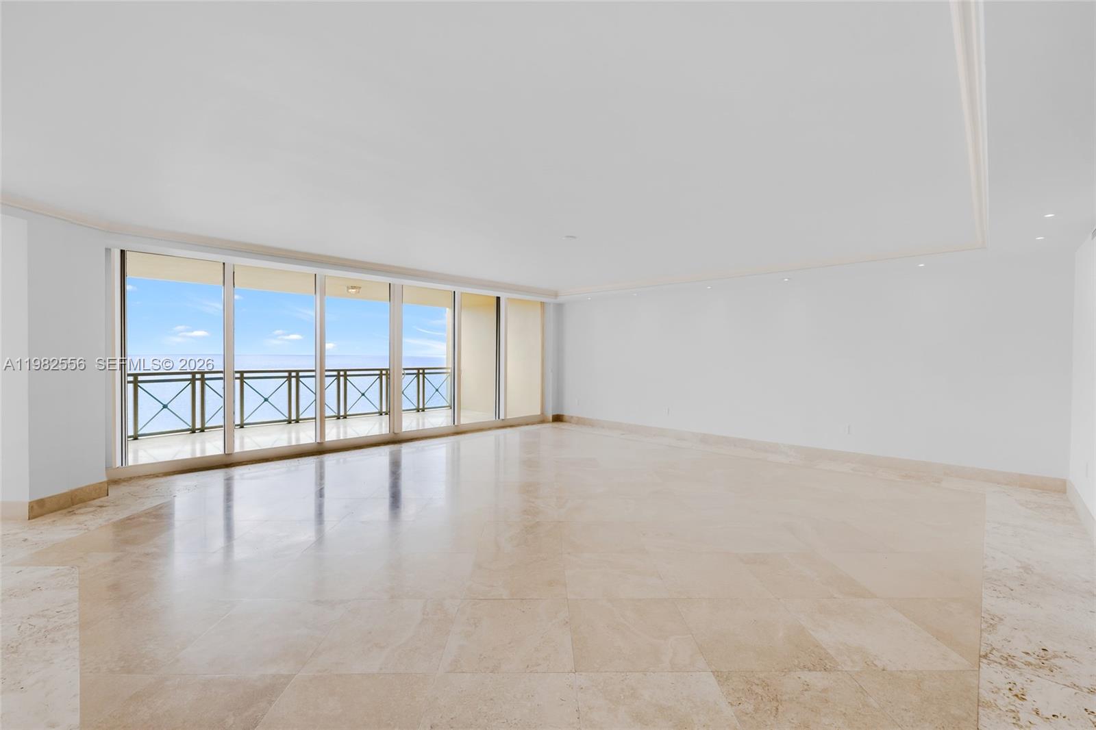 GRAND BAY TOWER CONDO - Residential