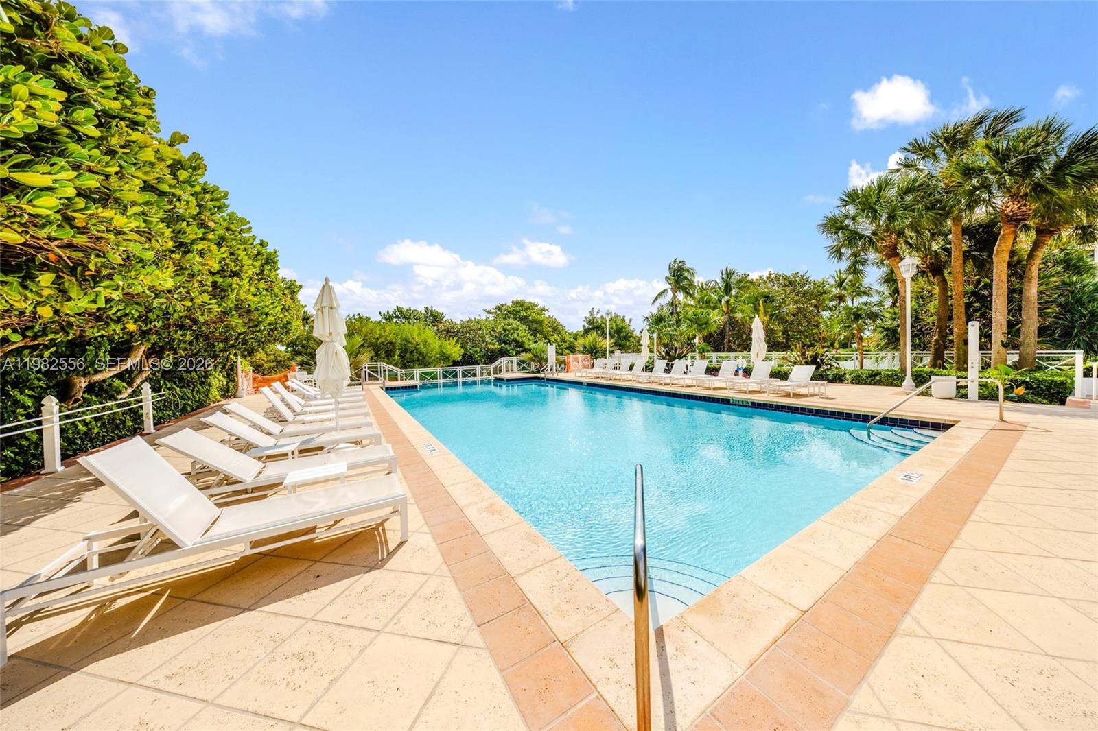 GRAND BAY TOWER CONDO - Residential
