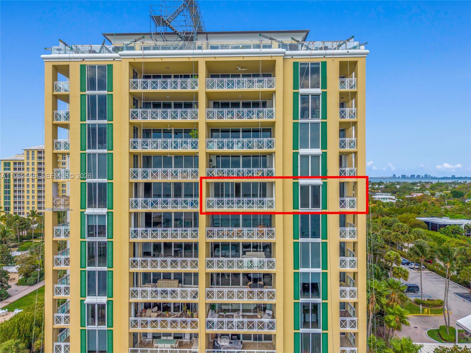 GRAND BAY TOWER CONDO - Residential
