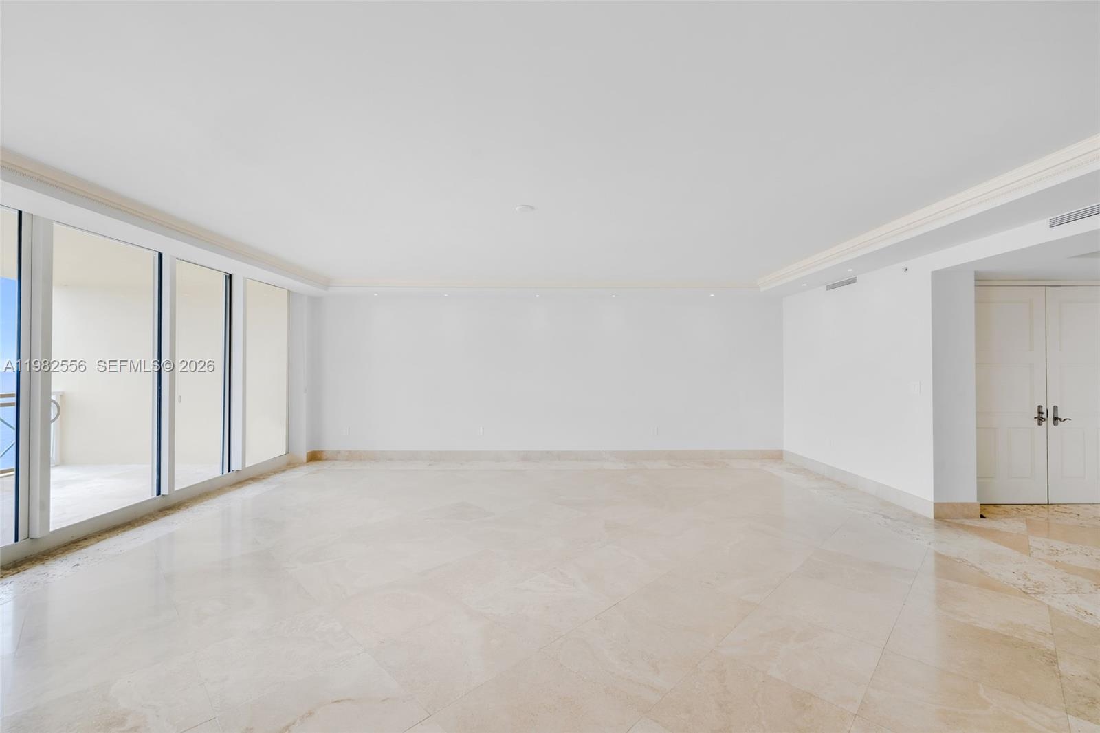 GRAND BAY TOWER CONDO - Residential