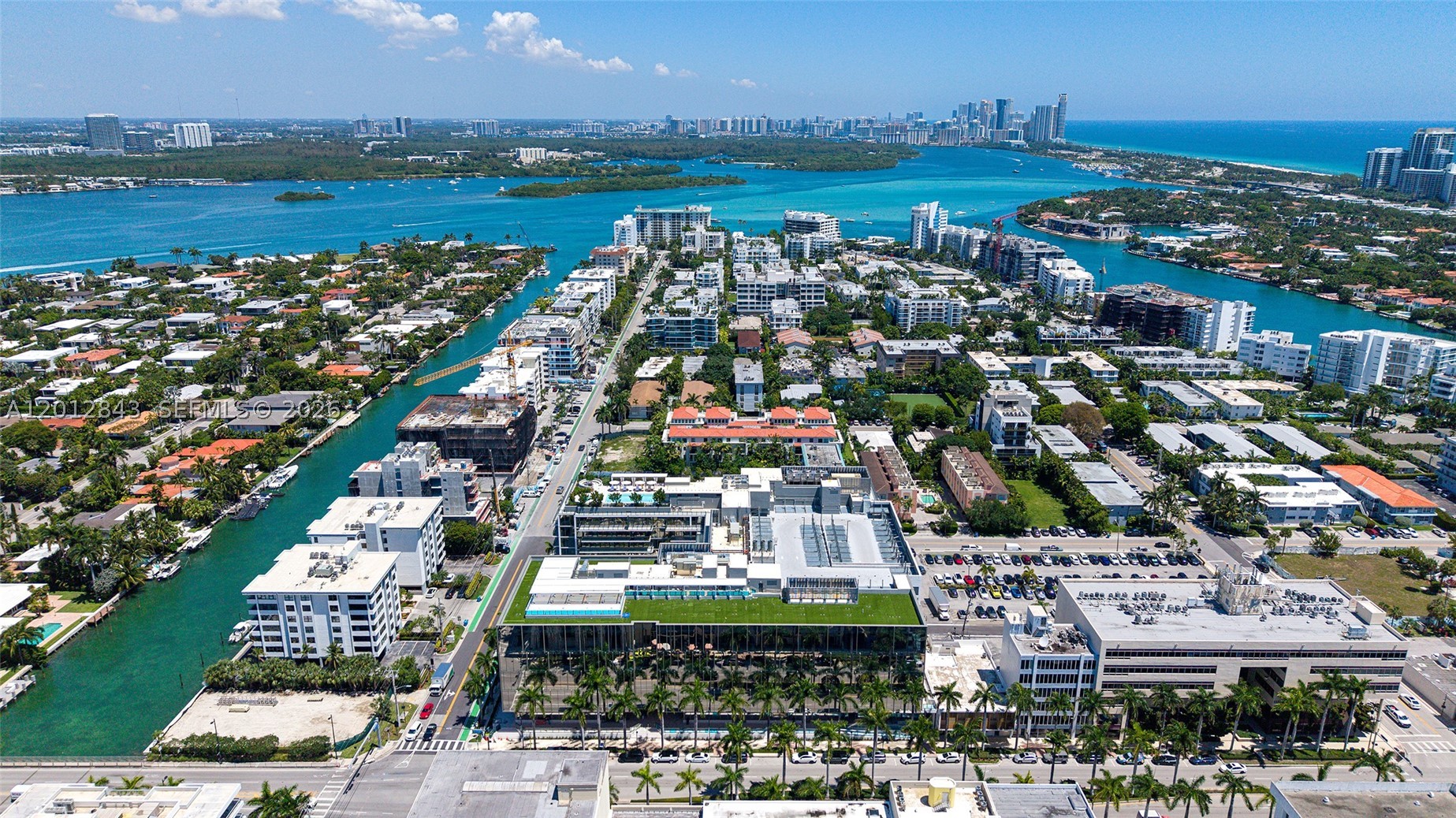 THE WELL BAY HARBOR - Residential