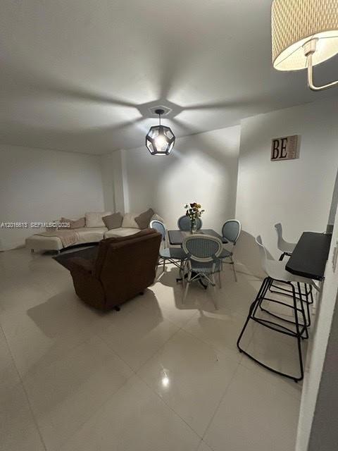 ISLAND SHORES CONDO - Residential