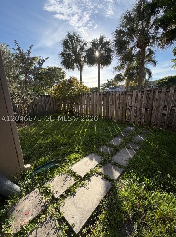 TRELLIS AT BAYSHORE - Residential