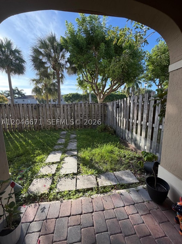 TRELLIS AT BAYSHORE - Residential