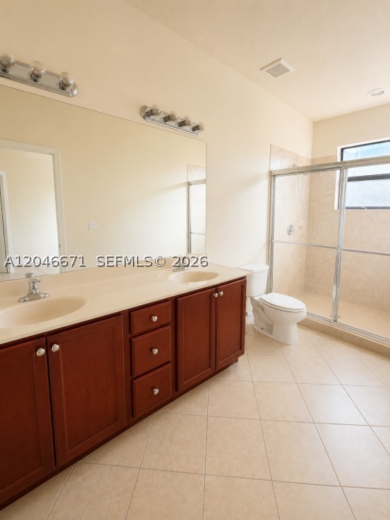TRELLIS AT BAYSHORE - Residential