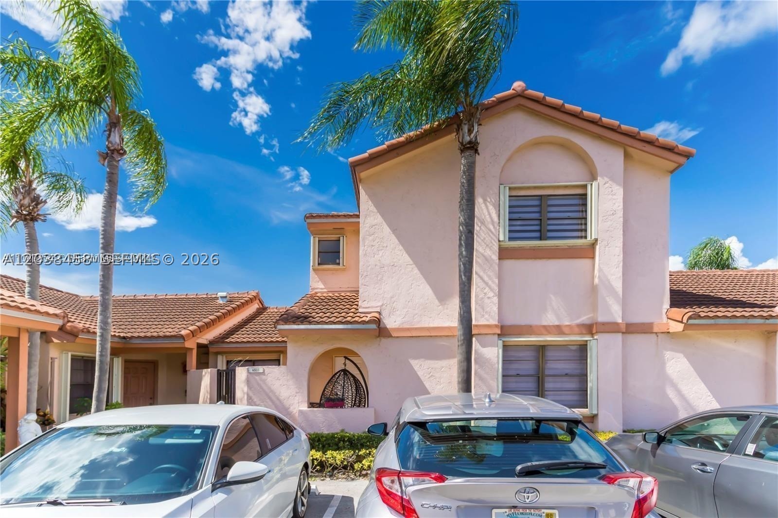 Remodeled 3 bedroom & 2-bathroom Townhouse in the gated community of ''The Moors'' in the heart of Hialeah. Enjoy all the amenities that this community offers such as the pool, club house and fitness center. Excellent location within minutes of shopping centers, restaurants and entertainment. Thank you for showing. Park at parking space #4-67.