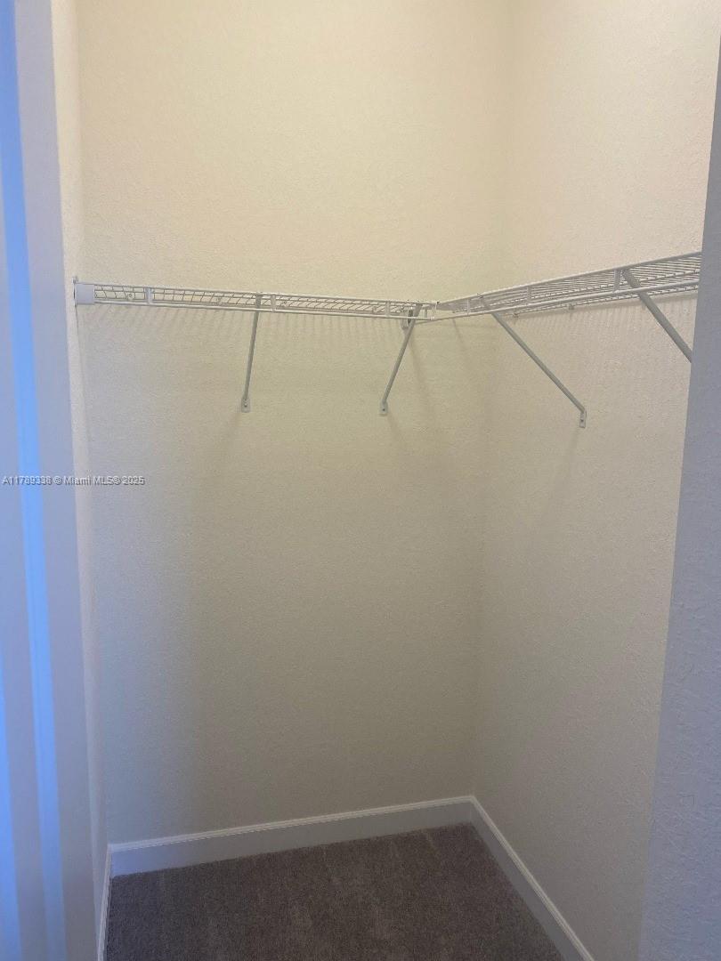 AQUABELLA NORTH REPLAT - Residential Lease