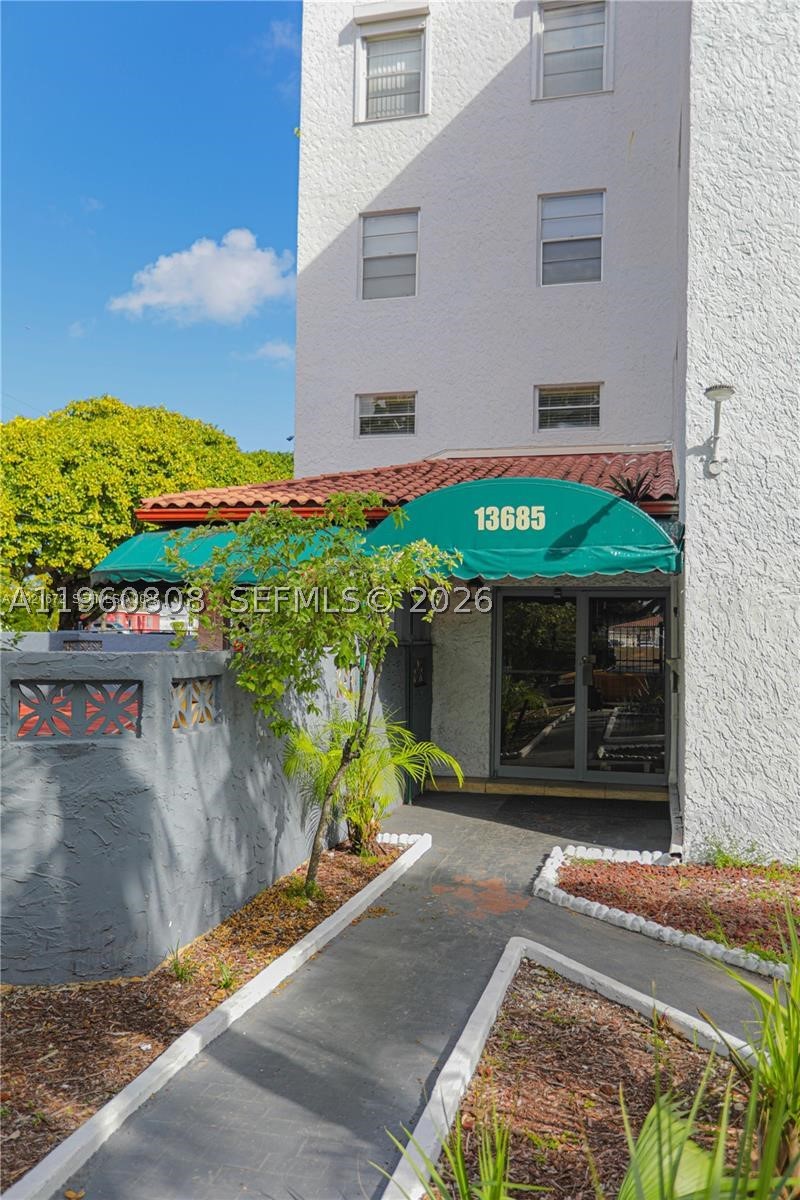 GOLDEN TERRACE CONDO - Residential