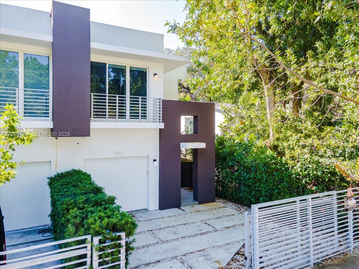 POINCIANA PLAT - Residential Lease