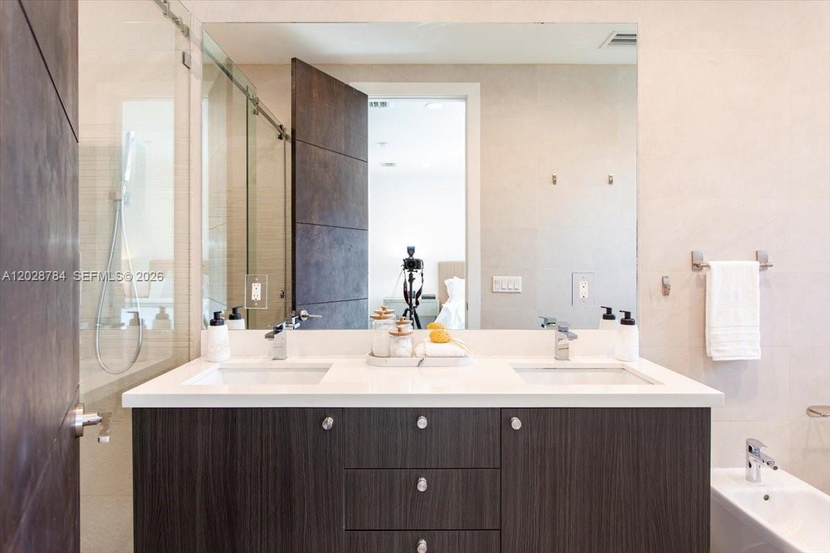 POINCIANA PLAT - Residential Lease
