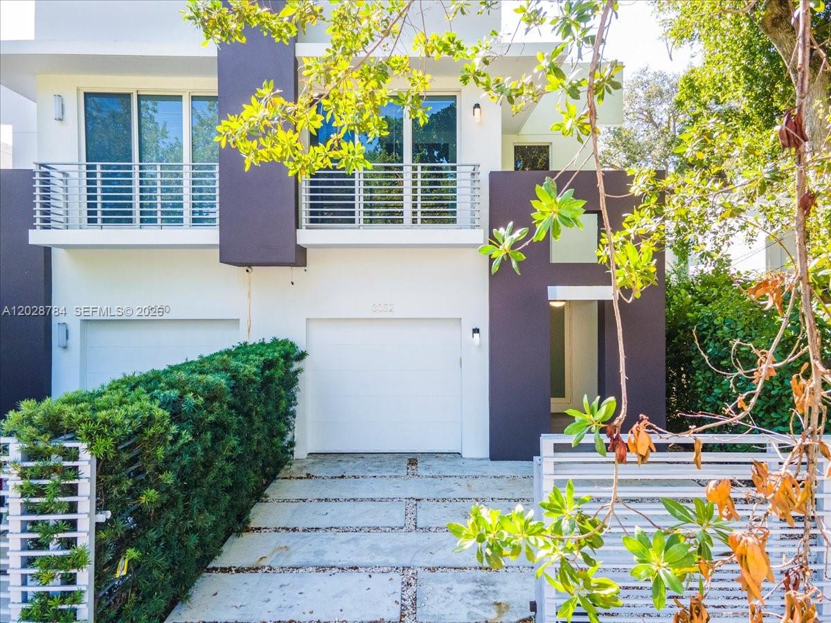 POINCIANA PLAT - Residential Lease