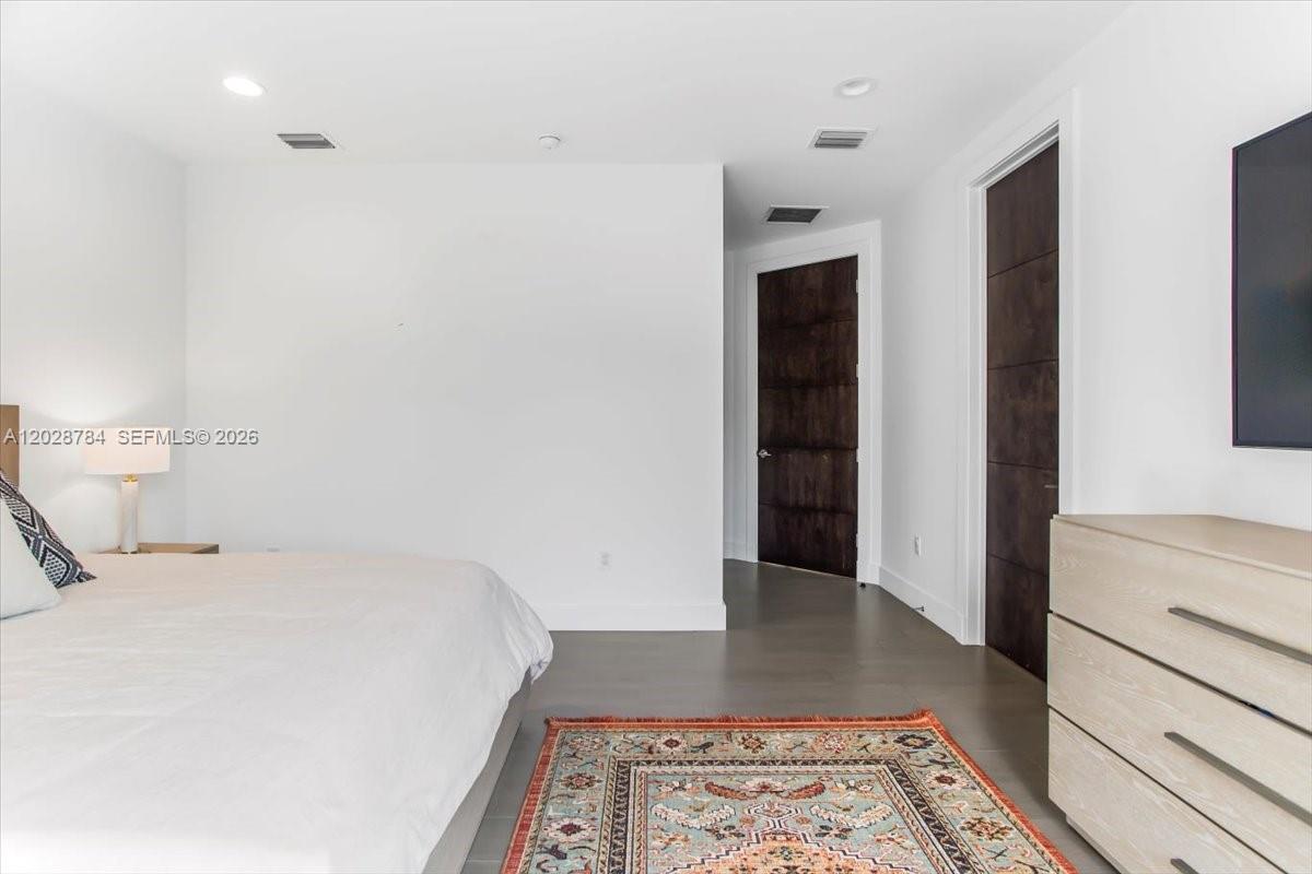 POINCIANA PLAT - Residential Lease
