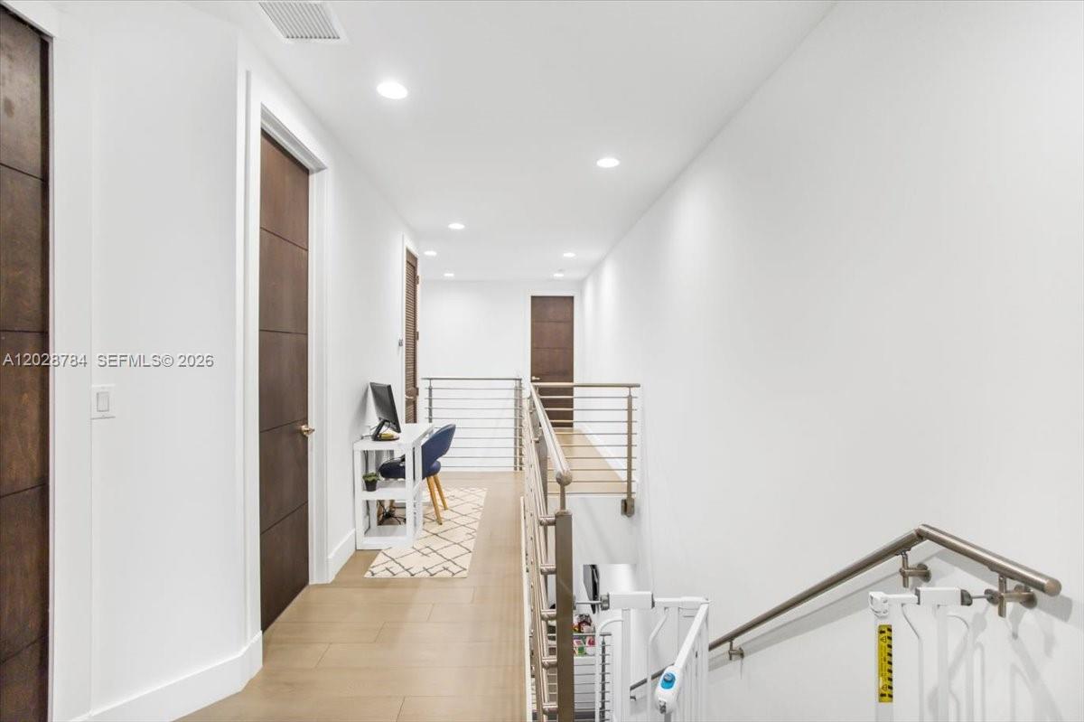 POINCIANA PLAT - Residential Lease