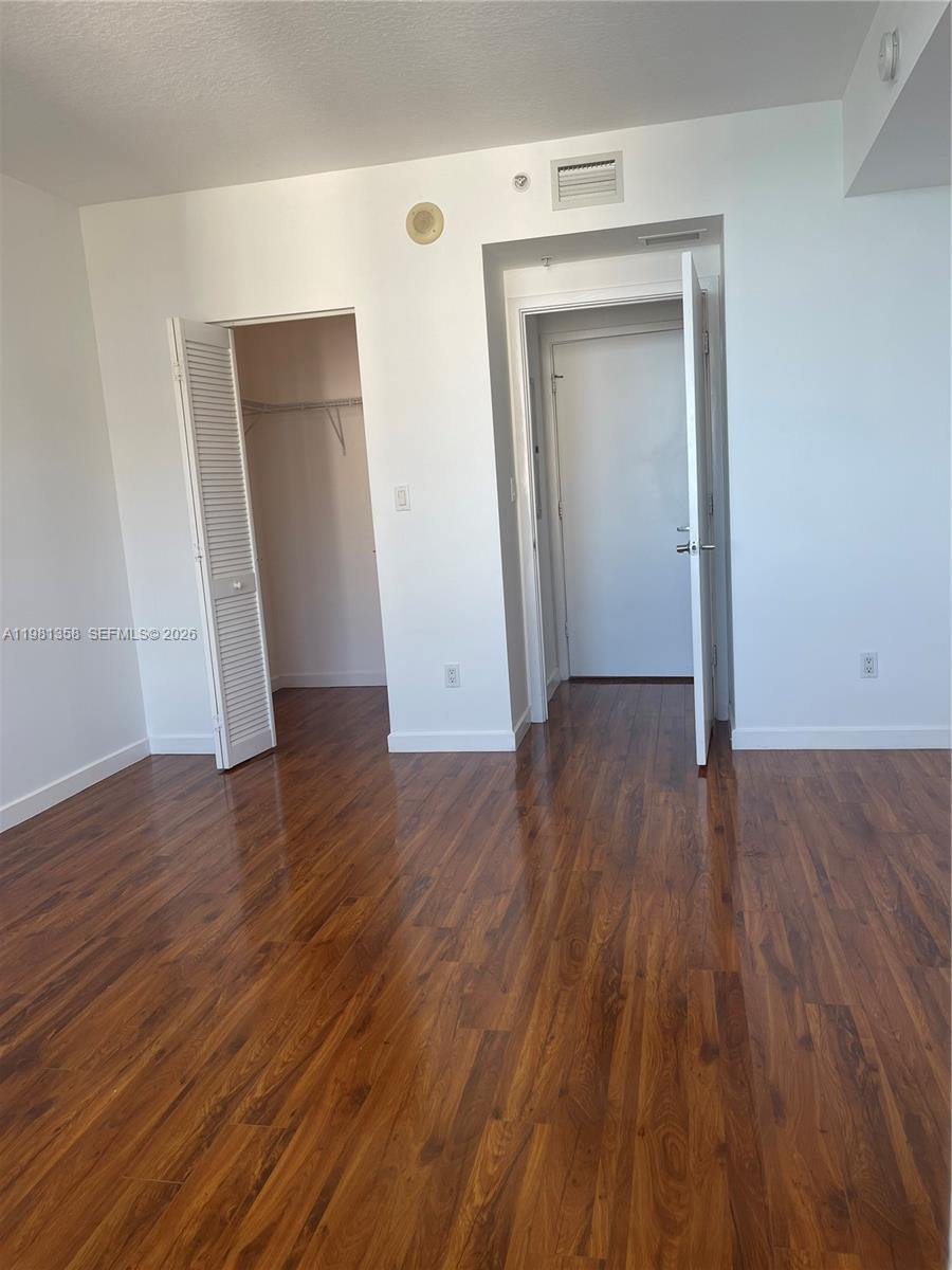 ONE MIAMI EAST CONDO - Residential