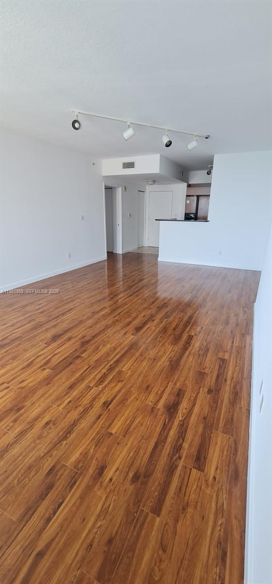ONE MIAMI EAST CONDO - Residential