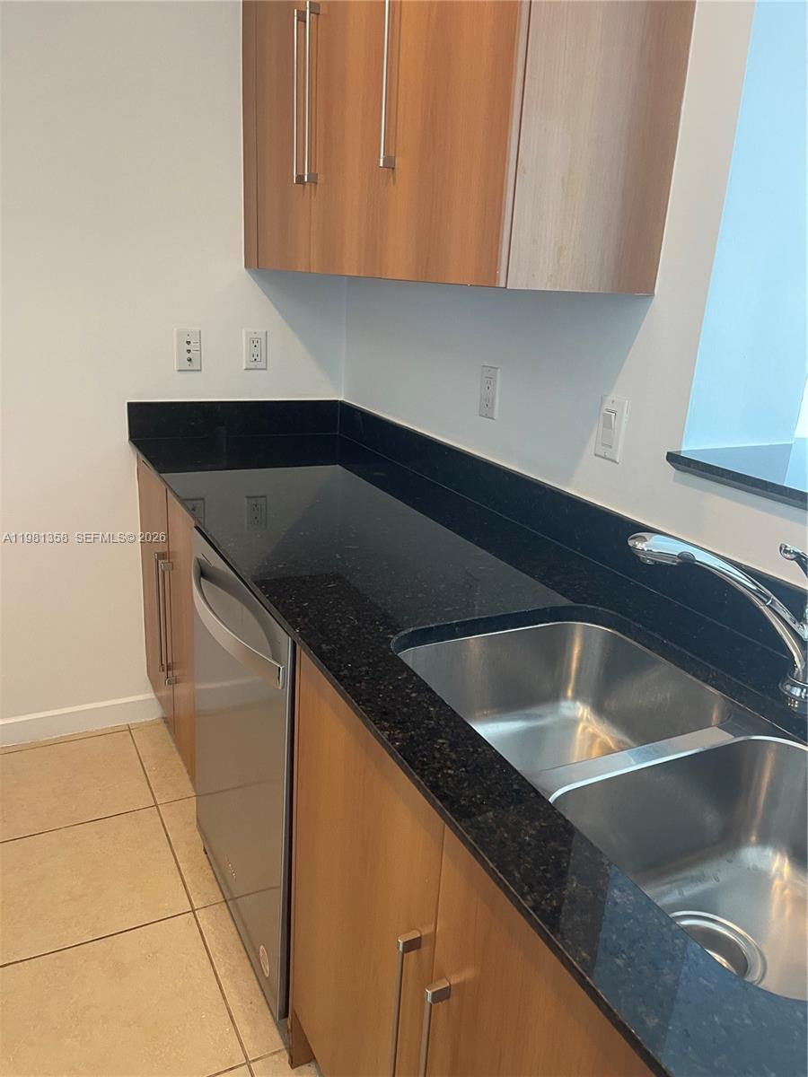 ONE MIAMI EAST CONDO - Residential