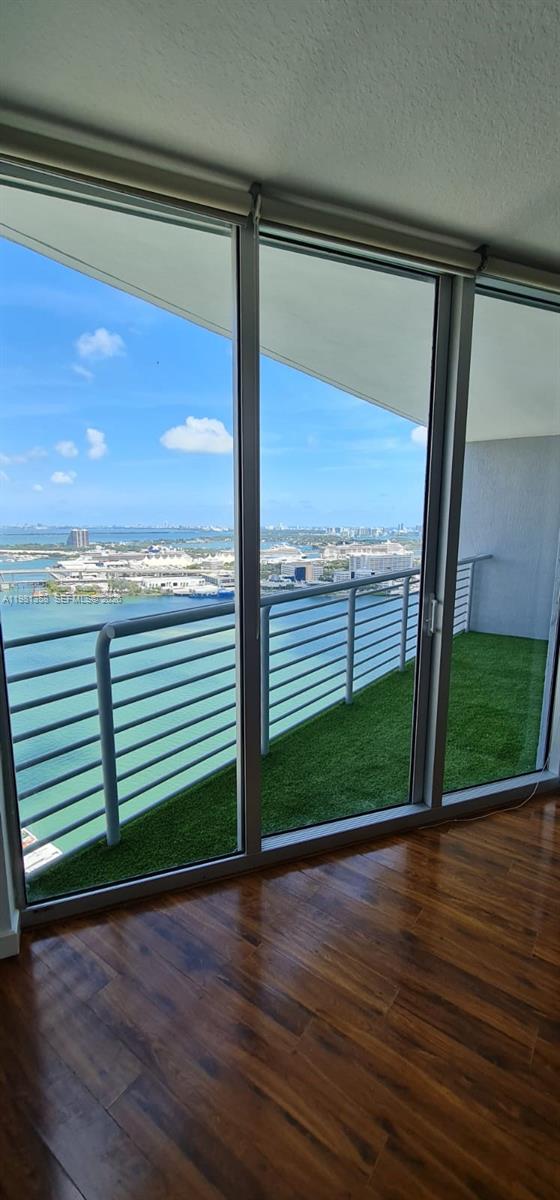ONE MIAMI EAST CONDO - Residential