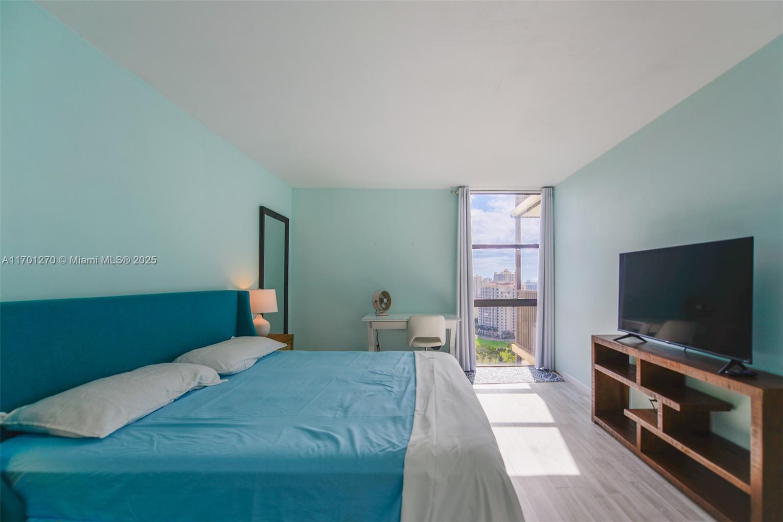 CORONADO CONDO- TOWER II - Residential