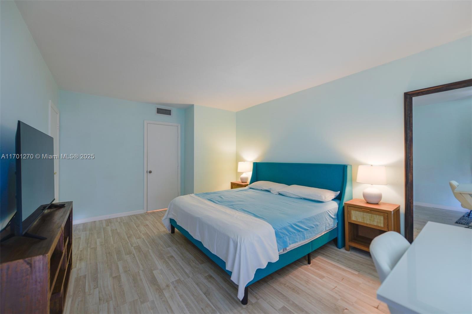 CORONADO CONDO- TOWER II - Residential