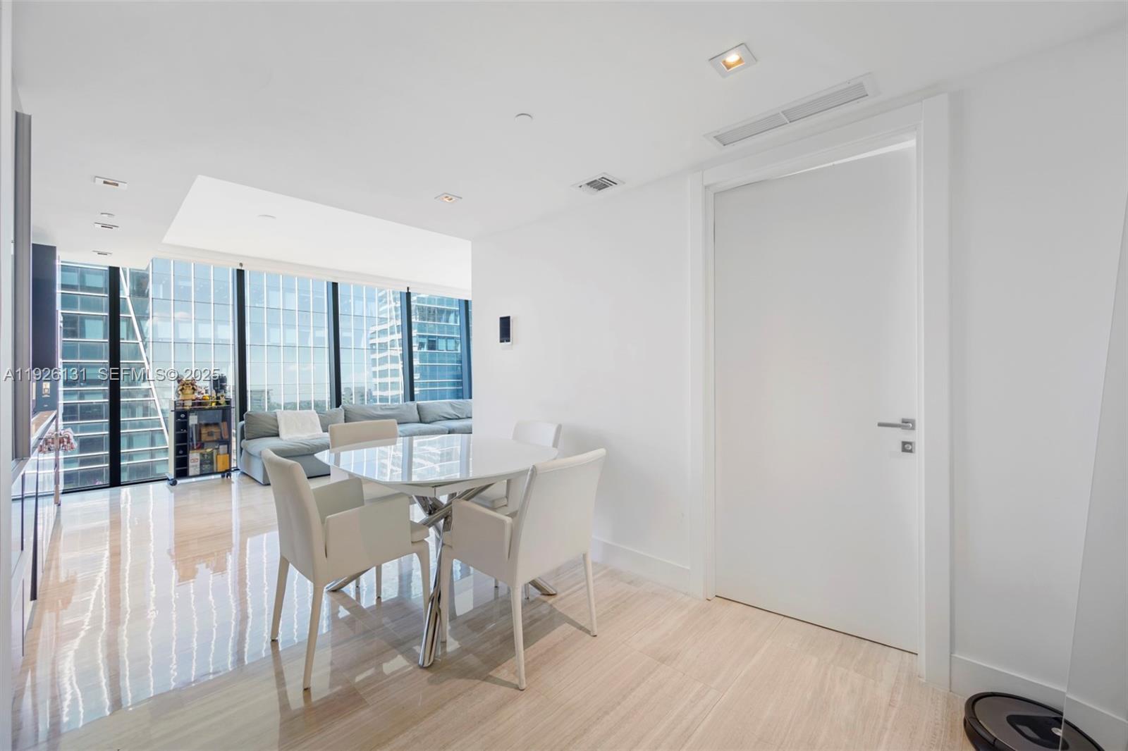 ECHO BRICKELL CONDO - Residential
