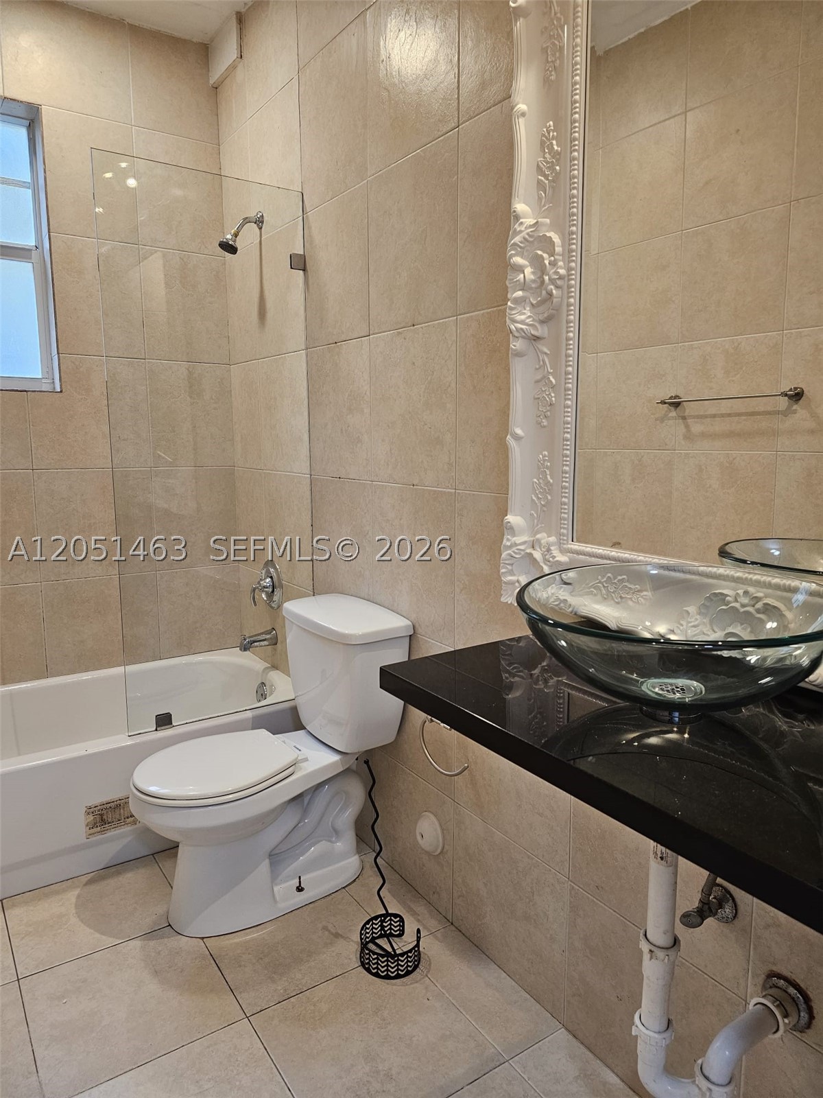 LINCOLN SUB - Residential Lease