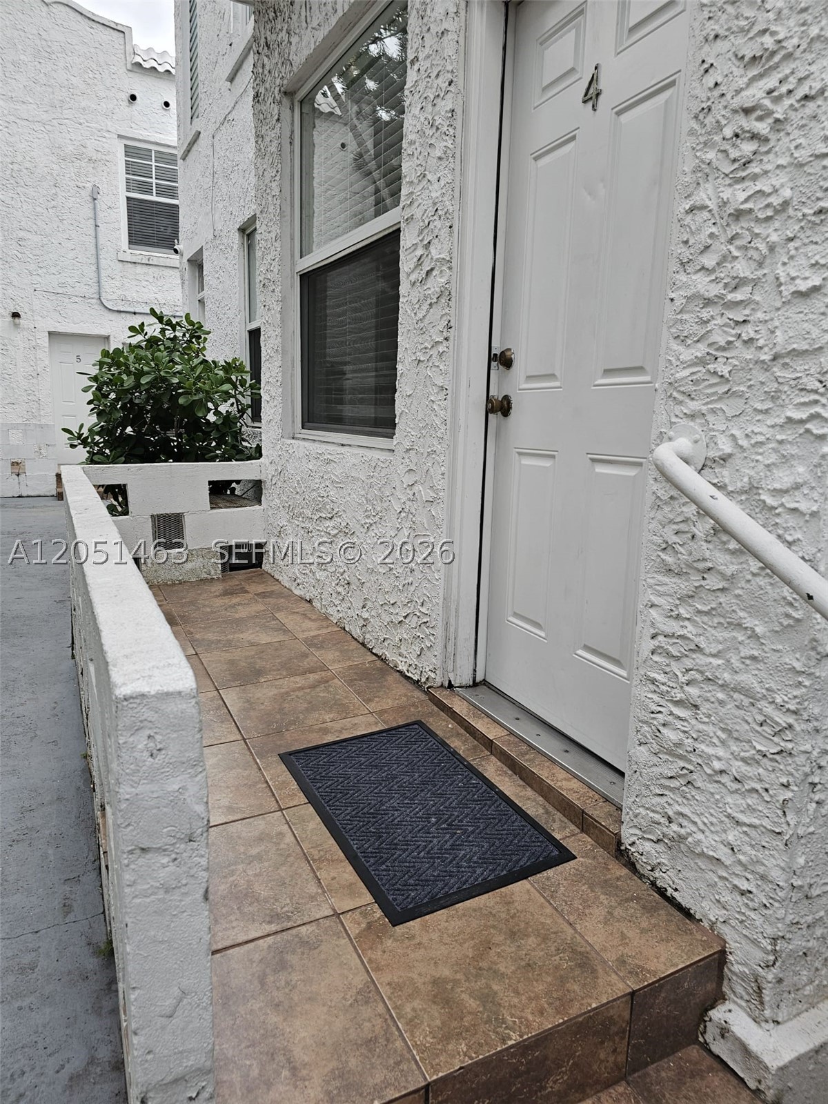 LINCOLN SUB - Residential Lease