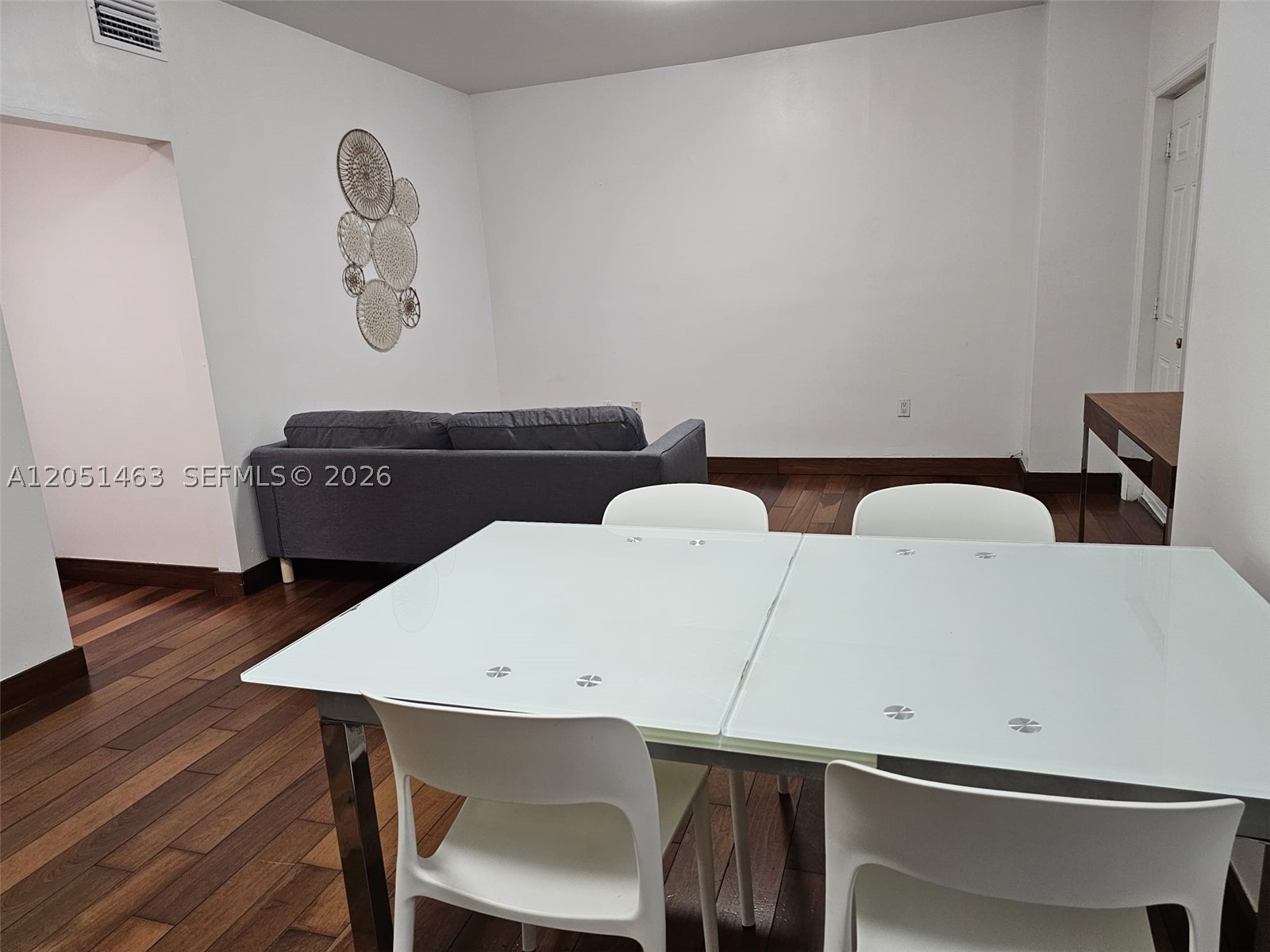LINCOLN SUB - Residential Lease